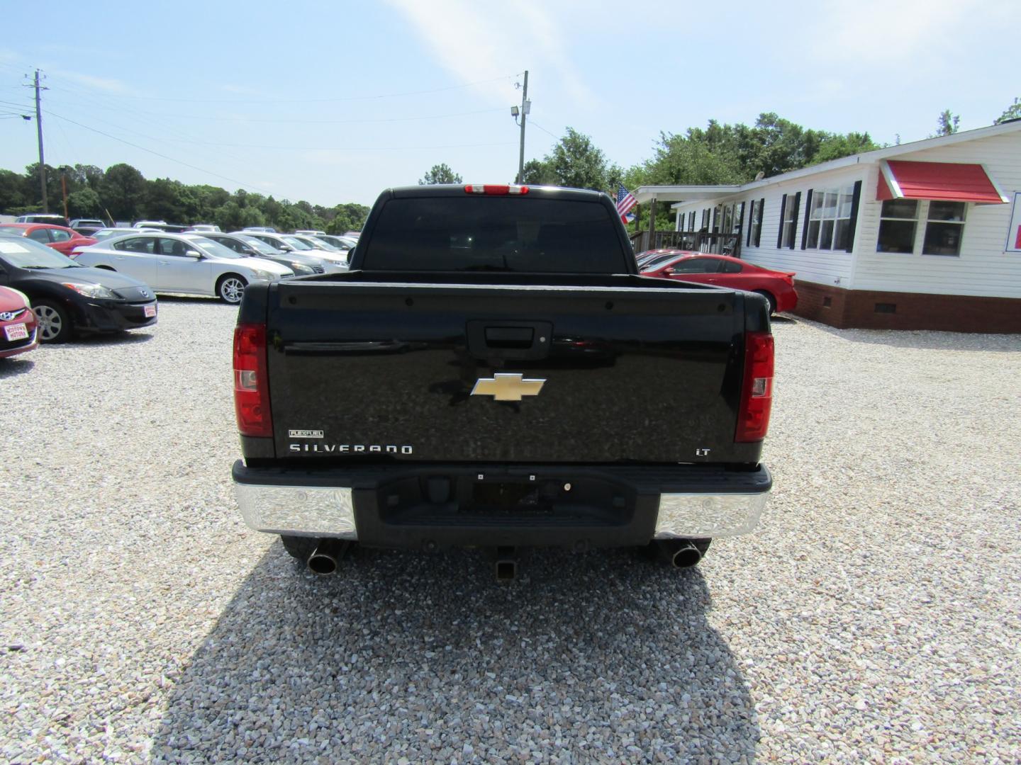 2011 Black /Tan Chevrolet Silverado 1500 LT Ext. Cab 4WD (1GCRKSE35BZ) with an 5.3L V8 OHV 16V FFV engine, Automatic transmission, located at 15016 S Hwy 231, Midland City, AL, 36350, (334) 983-3001, 31.306210, -85.495277 - Photo#6